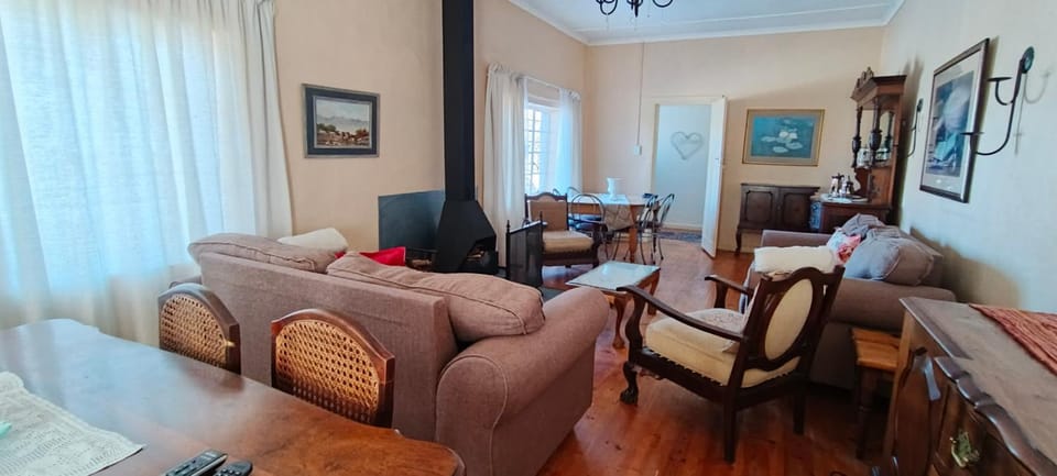 Sutherland Guest House Bed and Breakfast in South Africa