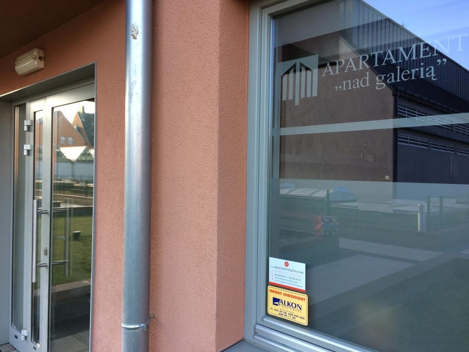 Patio, Facade/entrance, Property logo or sign, Floor plan