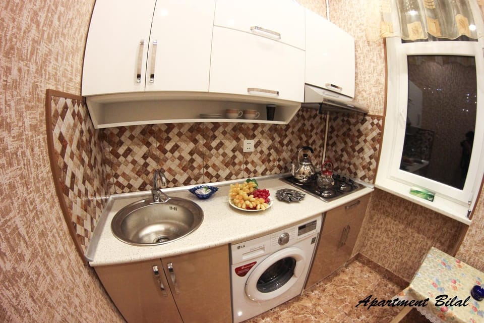 Property building, Coffee/tea facilities, Kitchen or kitchenette, Dining area