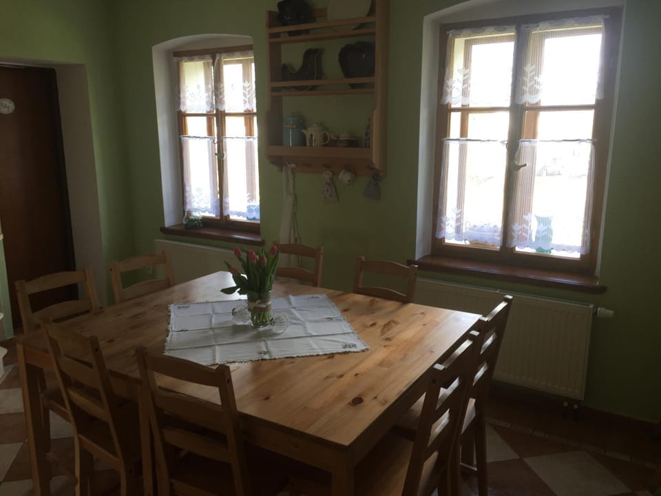 Rekreační dům u Marušky Country House in Lower Silesian Voivodeship