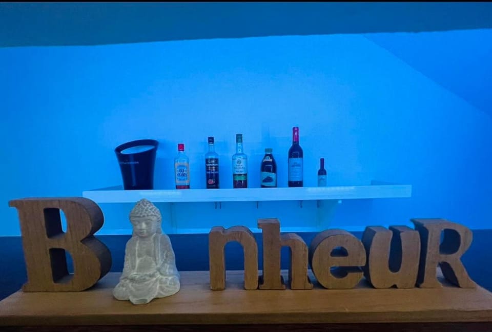 Lounge or bar