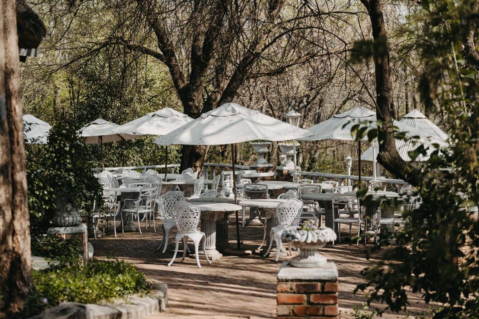Patio, Restaurant/places to eat, Banquet/Function facilities, Garden view, Internal: Not applicable to any particular room