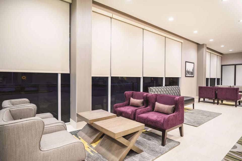 Lobby or reception, On site