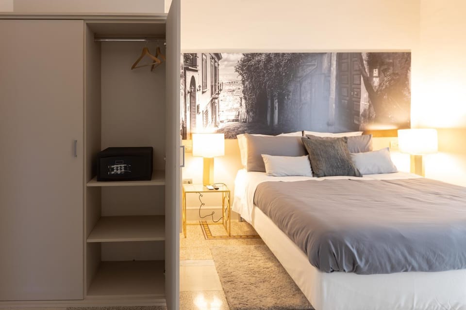 Bed, Bedroom, wardrobe
