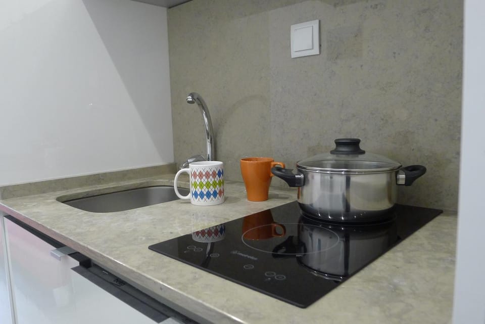 Coffee/tea facilities, Kitchen or kitchenette