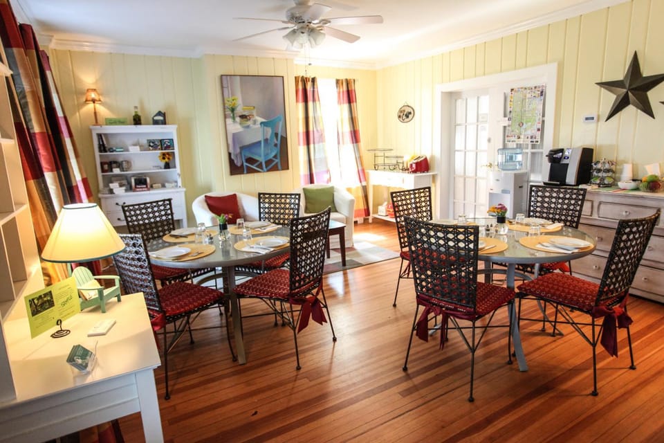 Dining area, Breakfast, Internal: Not applicable to any particular room