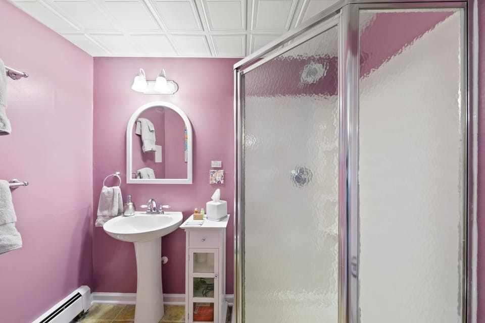 Property building, Bathroom