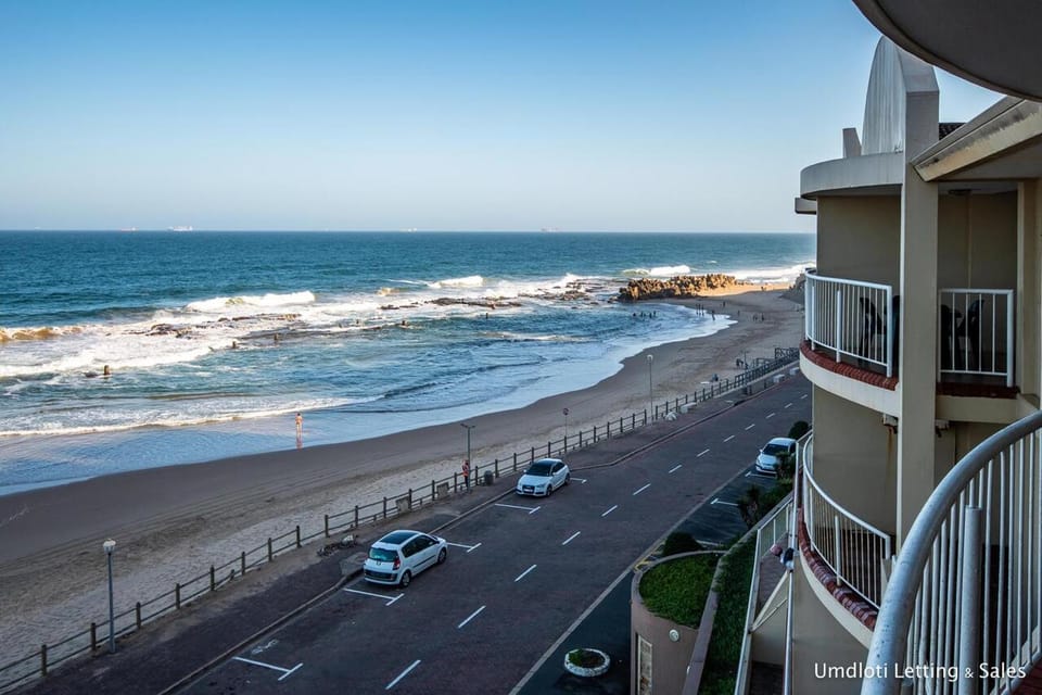 Balcony/Terrace, Sea view, Street view