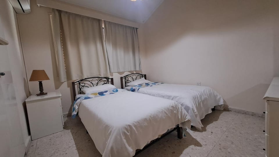 Miltos beach House House in Oroklini