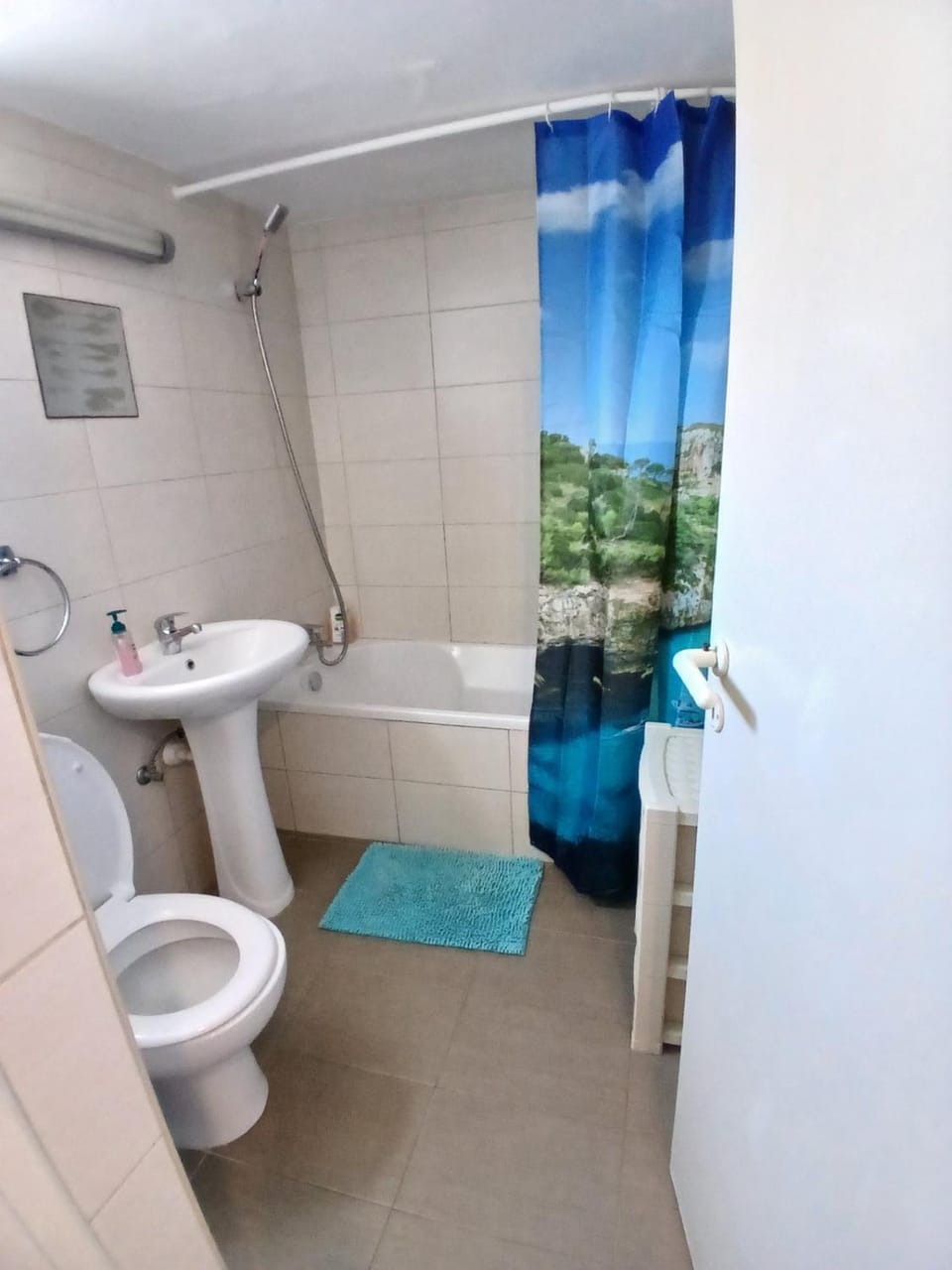 Miltos beach House House in Oroklini