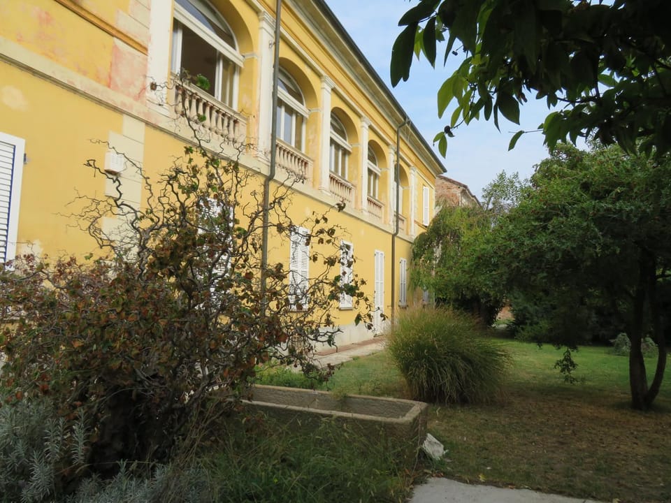 Property building, Garden
