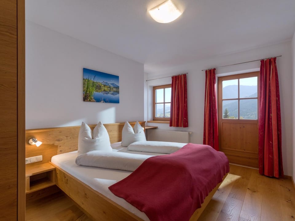 Bed, View (from property/room), Photo of the whole room, Bedroom