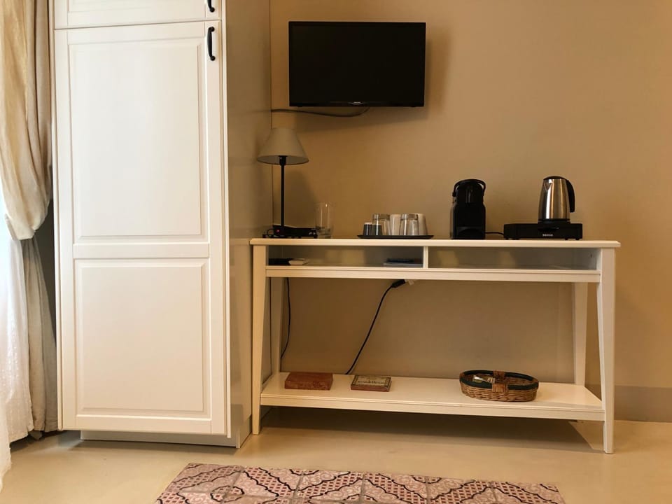 TV and multimedia, Coffee/tea facilities