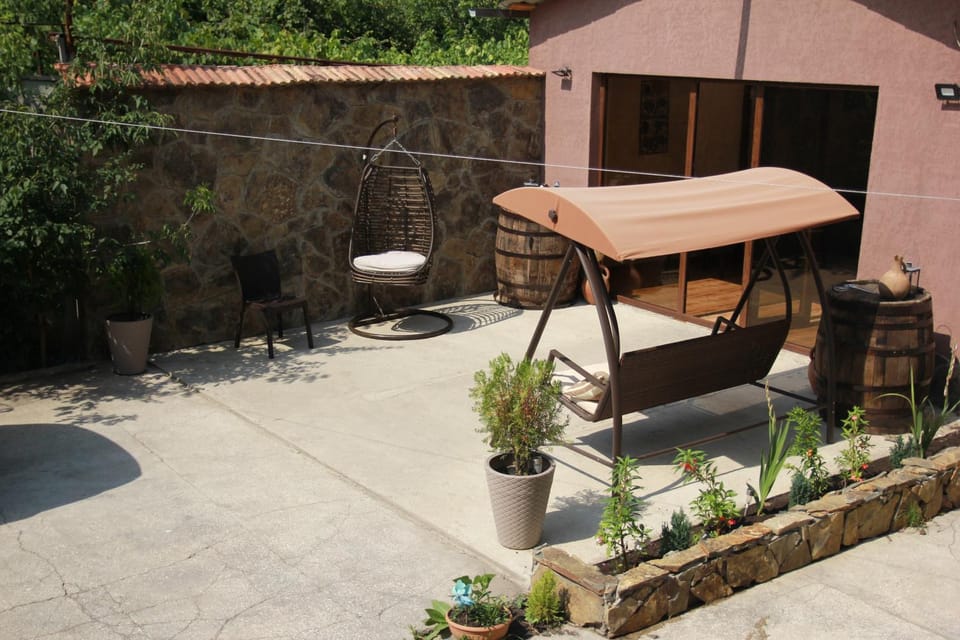 Elena Apartments Apartment in Georgia