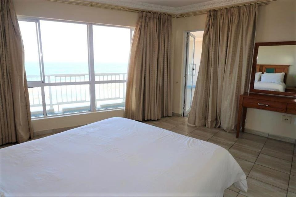 Bedroom, Sea view