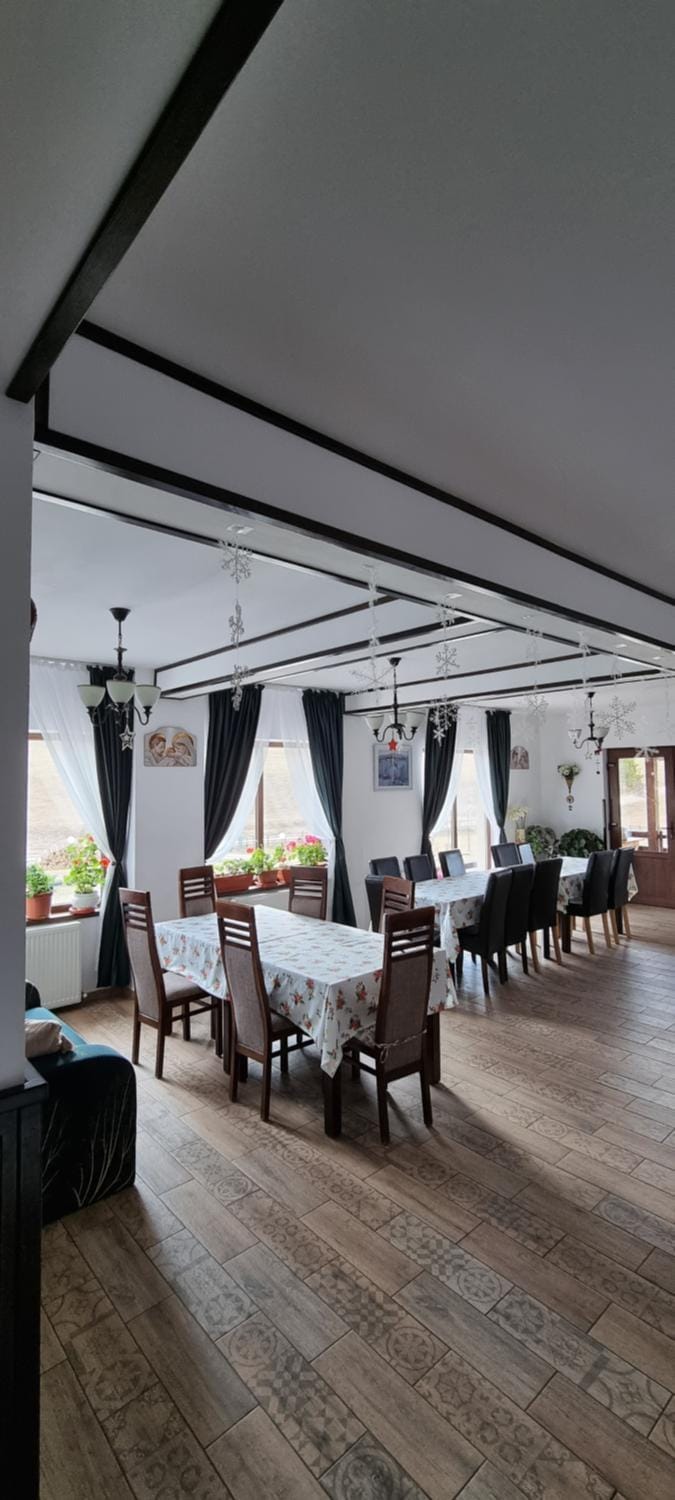 Pensiunea Catalina Bed and Breakfast in Romania