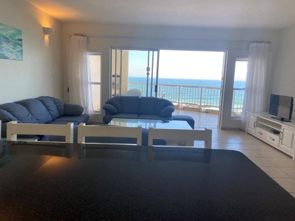 Living room, Sea view