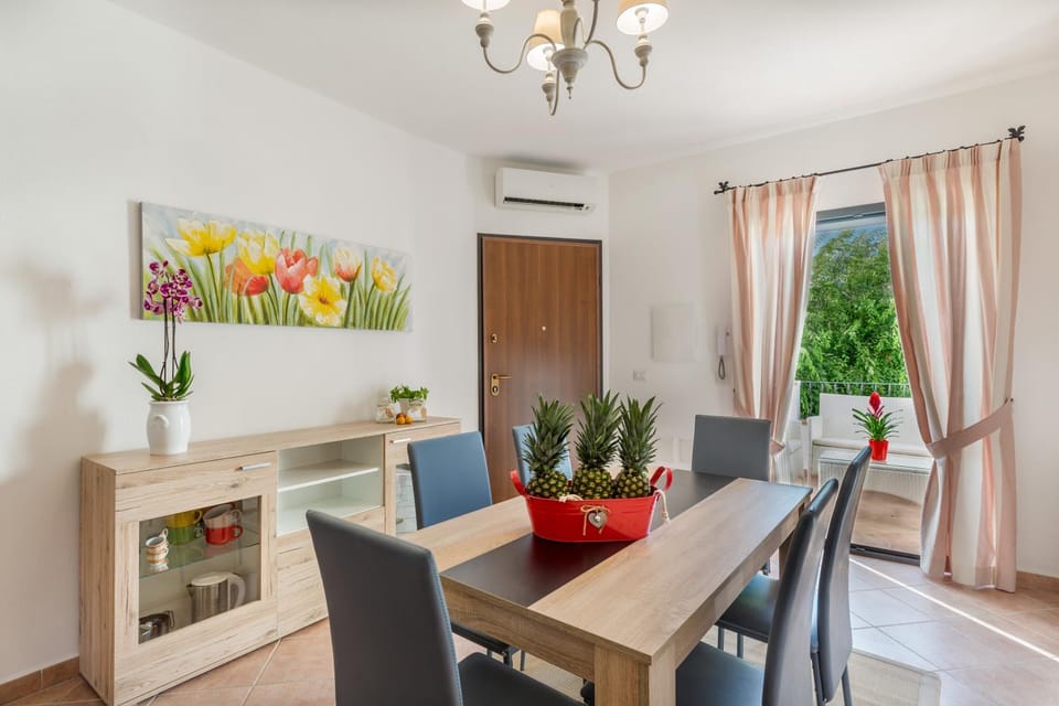 Balcony/Terrace, Living room, Dining area