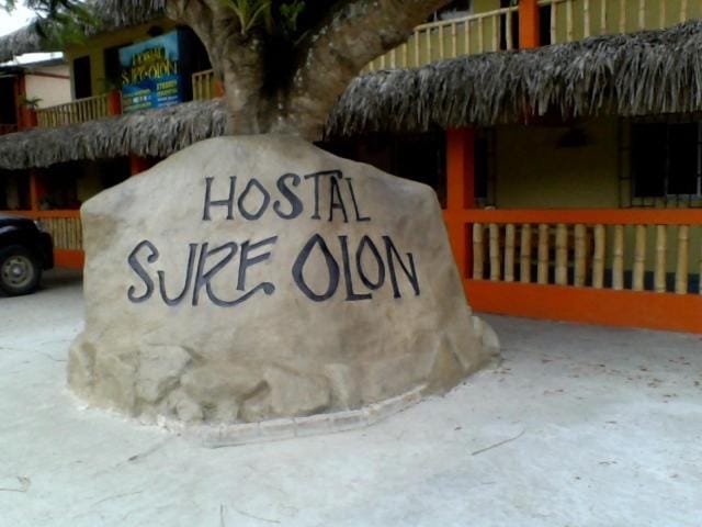 Hostal Surf Olón Hostel in Olon