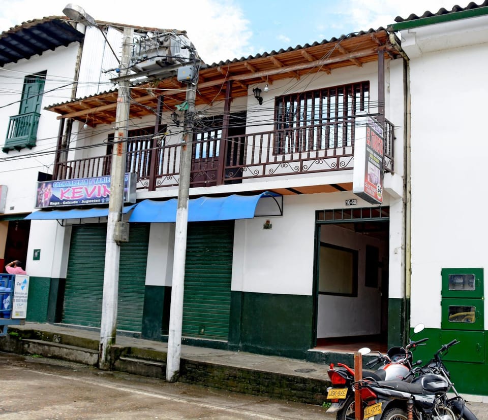 Property building, Facade/entrance