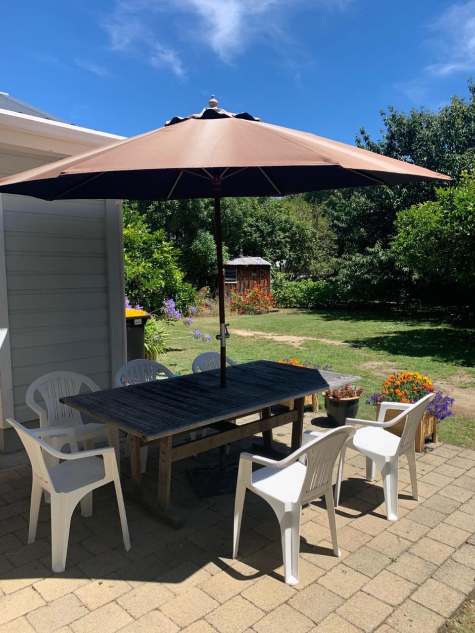 Patio, BBQ facilities, Garden