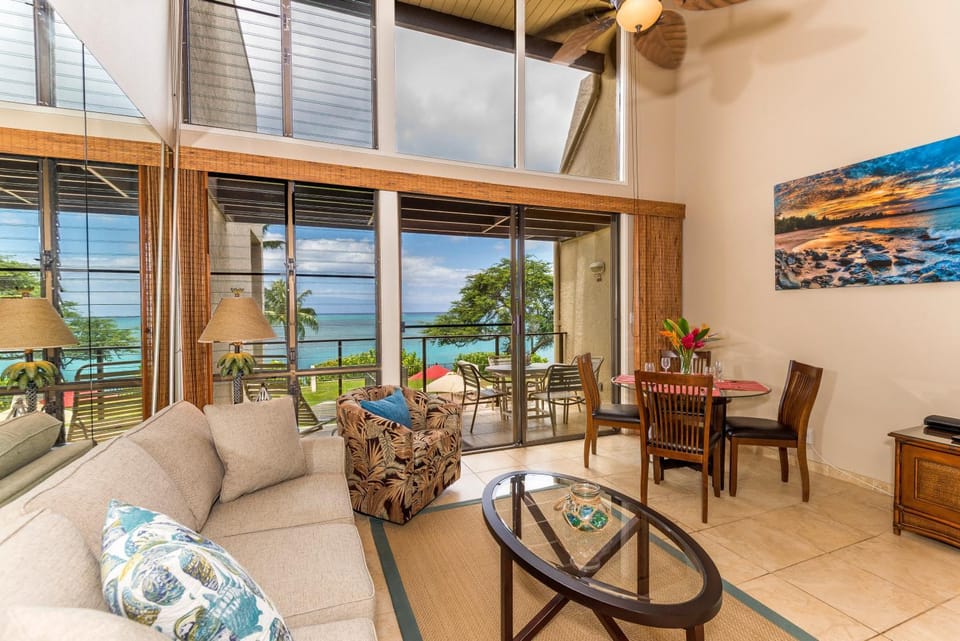 Napili Point C-12 Apartment in Kapalua