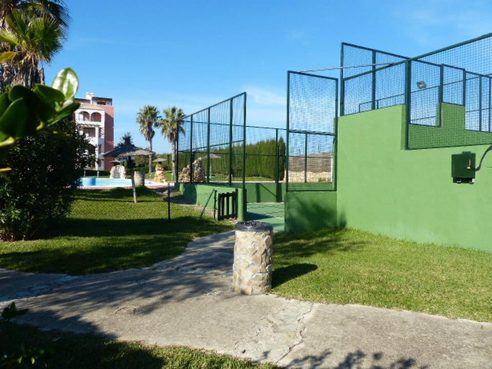 Garden, Tennis court, Swimming pool