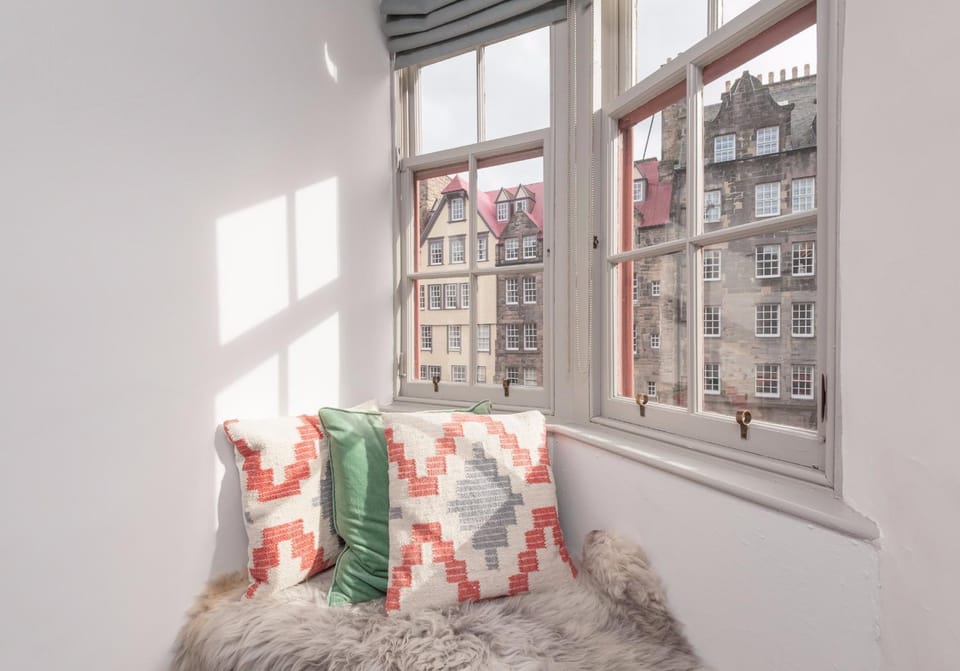 Ladystairs 2 Royal Mile Apartment in Edinburgh