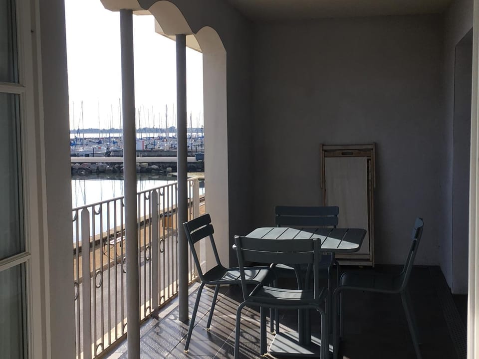Port Rive Gauche Roseliere Apartment in Marseillan