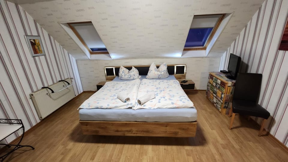 Monteurwohnung Ha-Wei -90 m2 Apartment in Rhineland-Palatinate