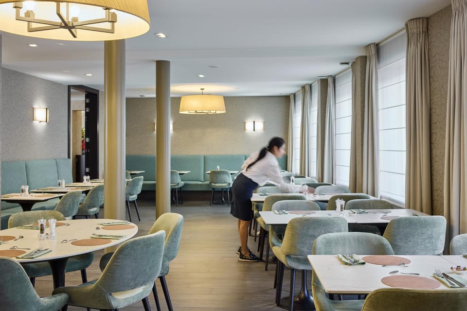 Breakfast, Buffet breakfast