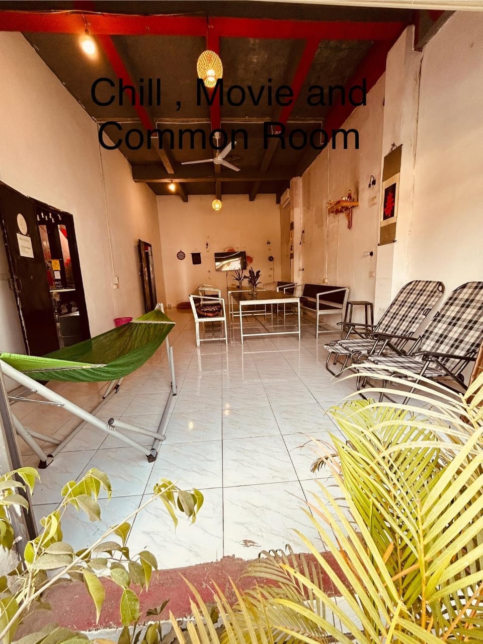 Communal lounge/ TV room