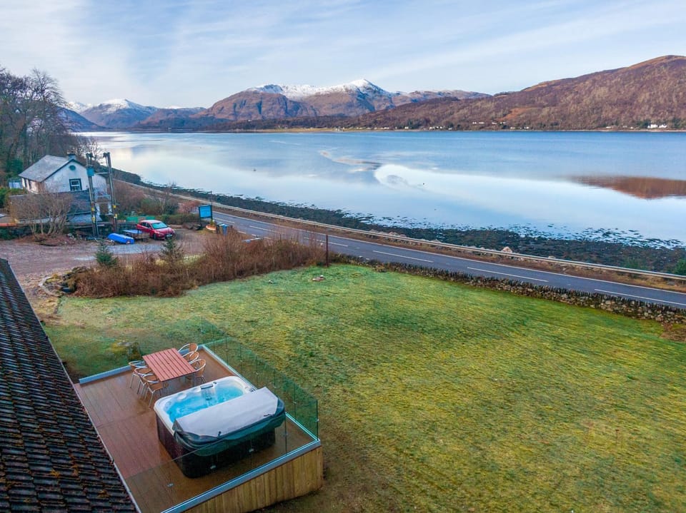 Property building, View (from property/room)