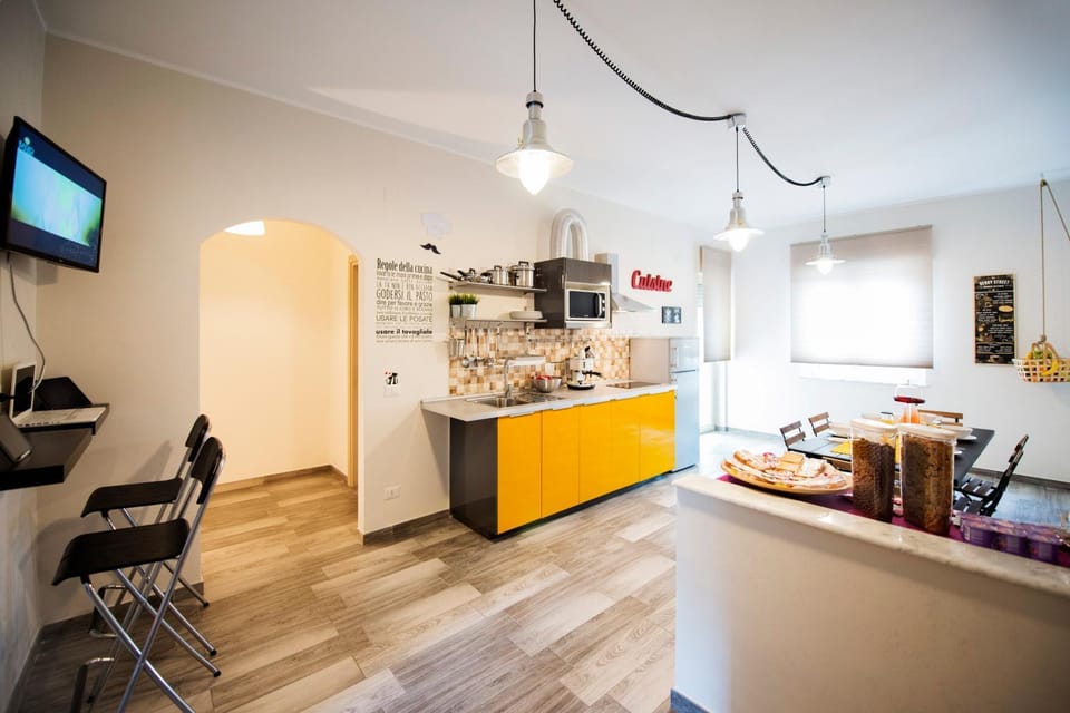 Communal lounge/ TV room, Communal kitchen, Area and facilities