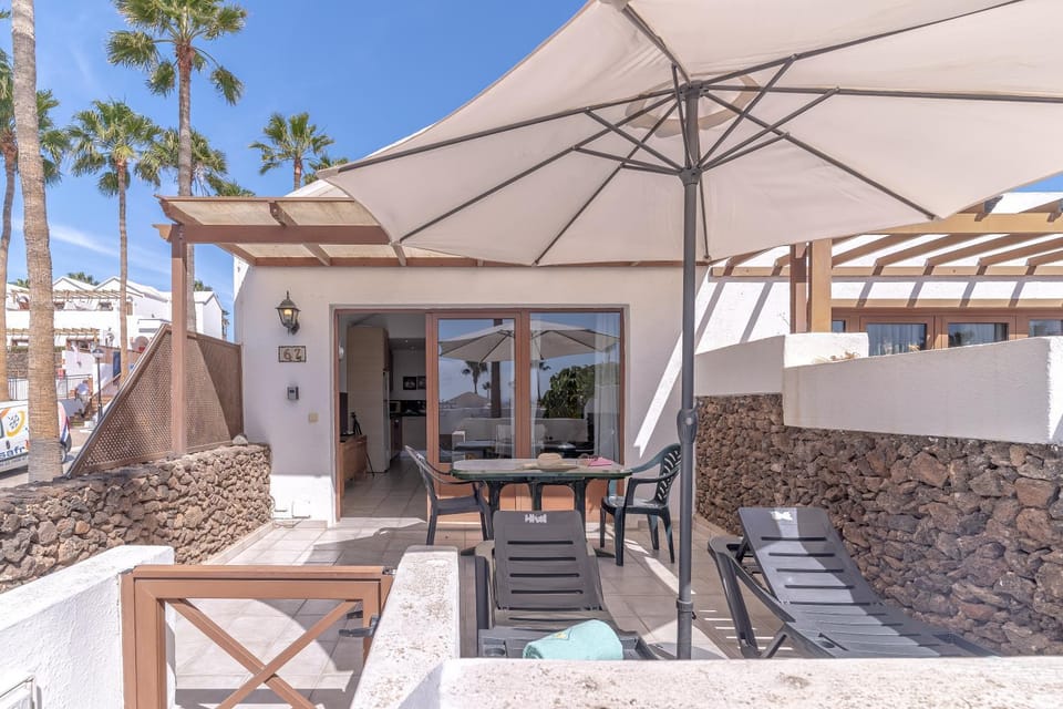 Playa Flamingo C Apartment in Playa Blanca