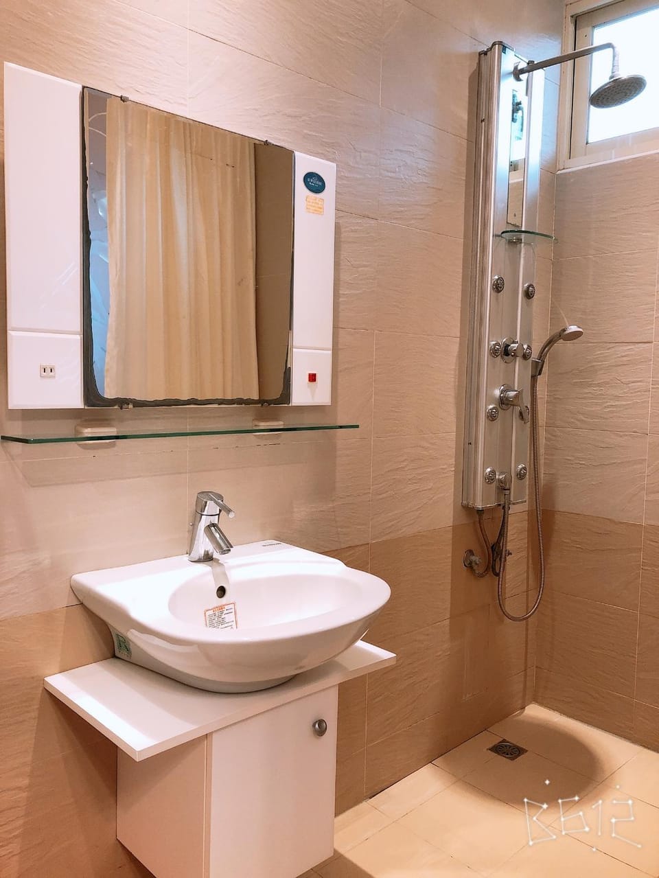 Shower, Bathroom