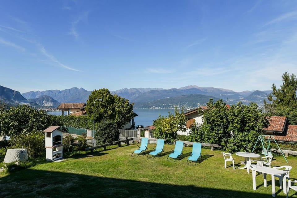 India Apartment in Stresa