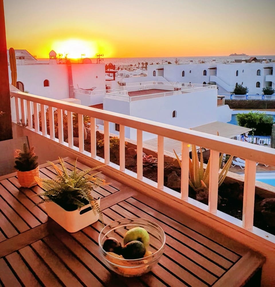View (from property/room), Balcony/Terrace, Swimming pool, Sunrise