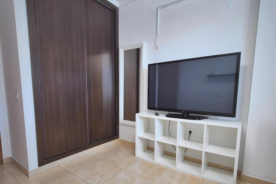 TV and multimedia, wardrobe