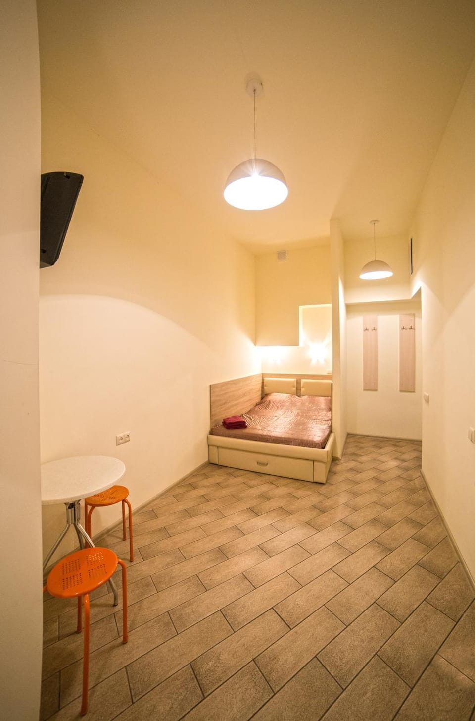 Затишна квартира в центрі з ремонтом! НЕДОРОГО! Apartment in Lviv