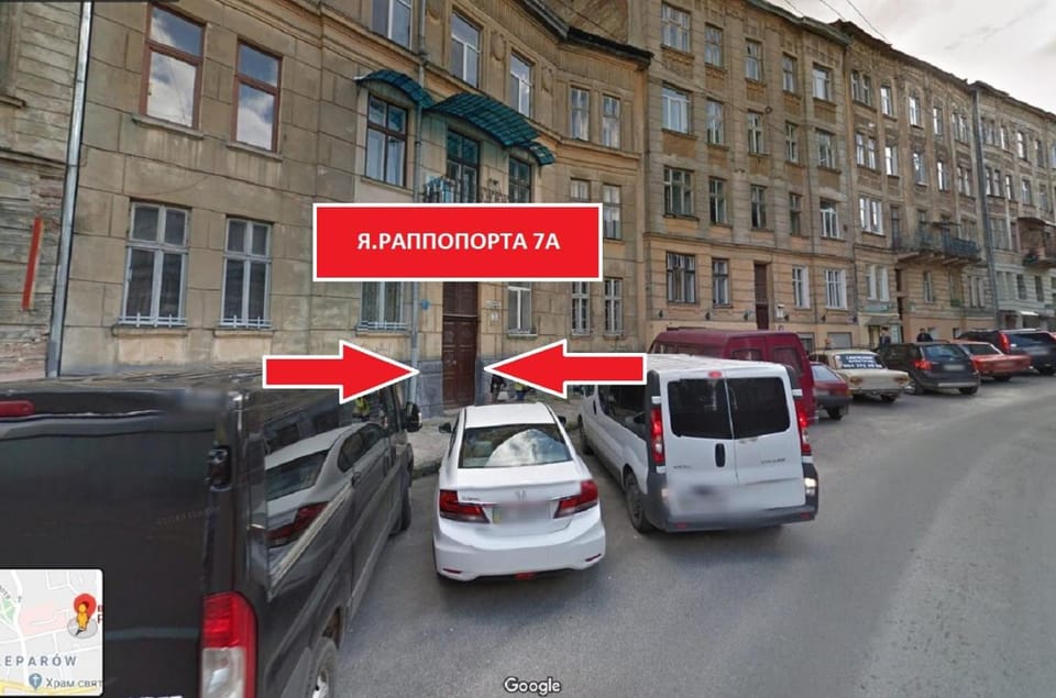 Facade/entrance, Neighbourhood