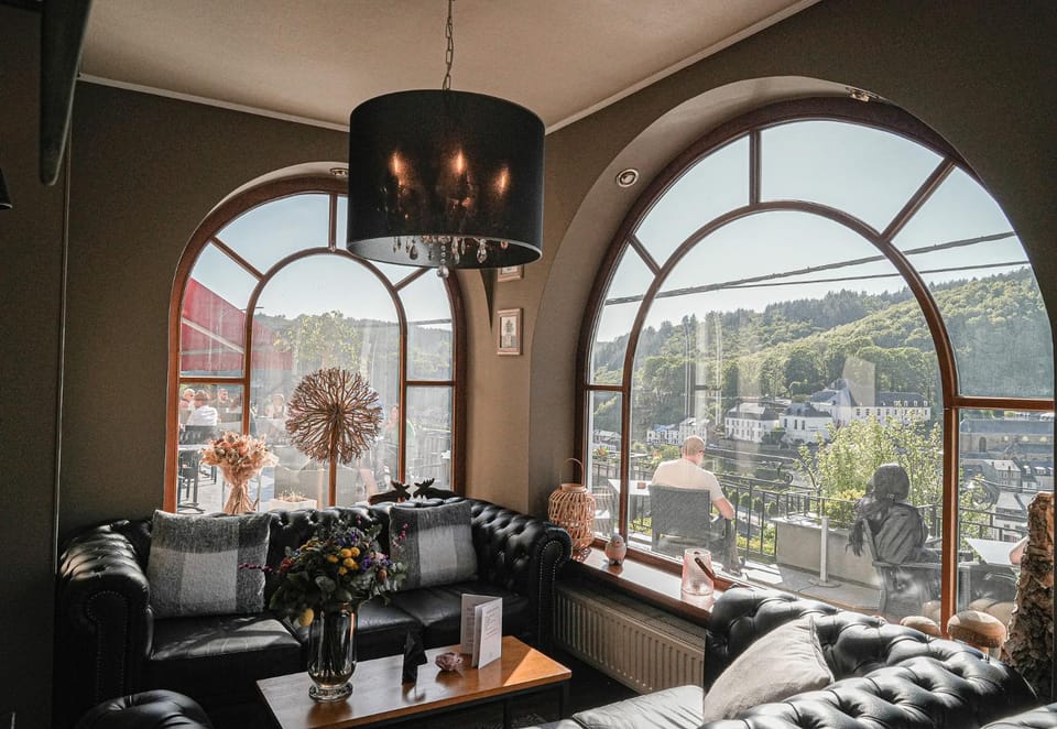 Living room, Lounge or bar, Seating area