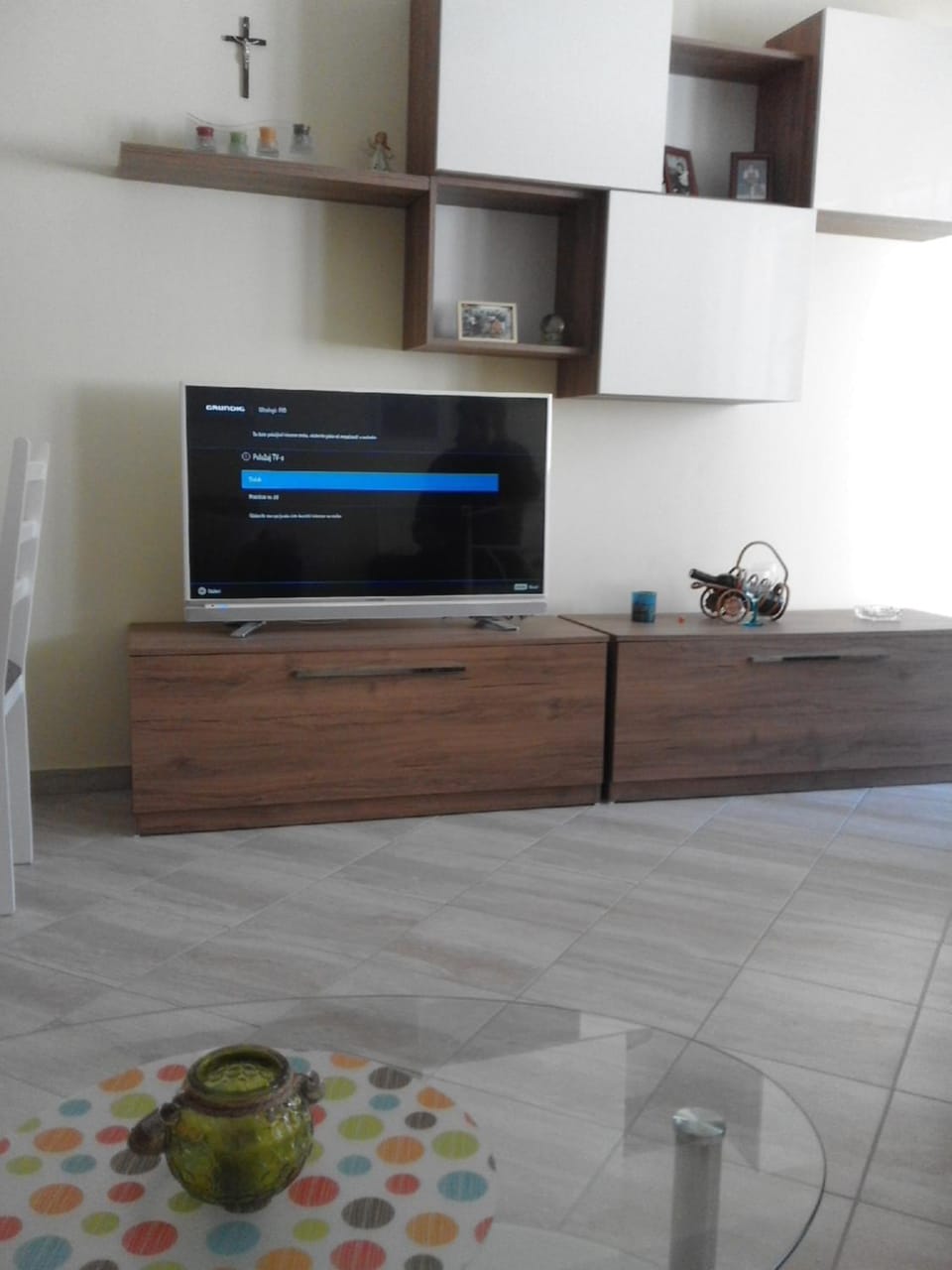 TV and multimedia, Living room, Seating area