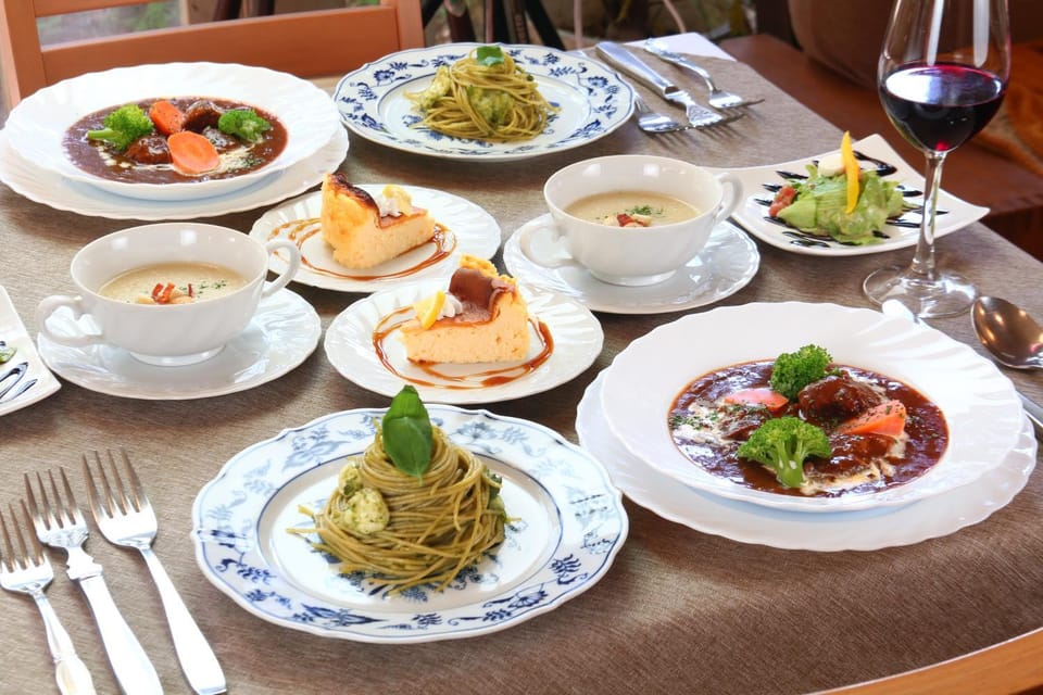 Guesthouse Curry Village Bed and Breakfast in Nagano Prefecture