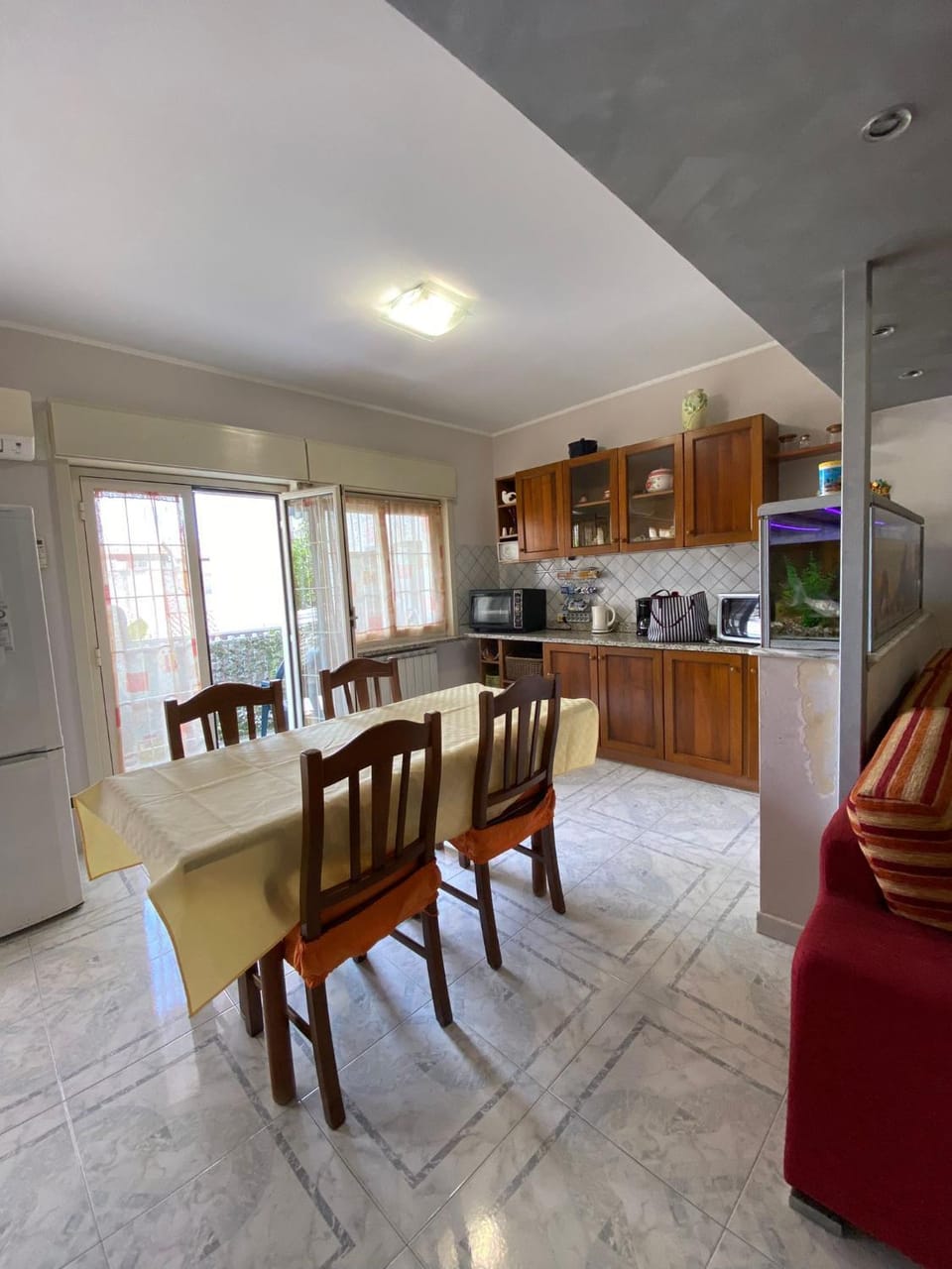 Kitchen or kitchenette, Communal kitchen, kitchen