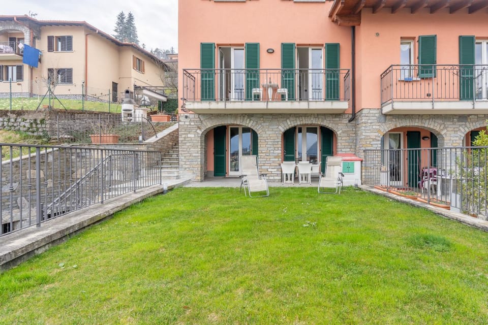 Casa la Pianca House in Menaggio