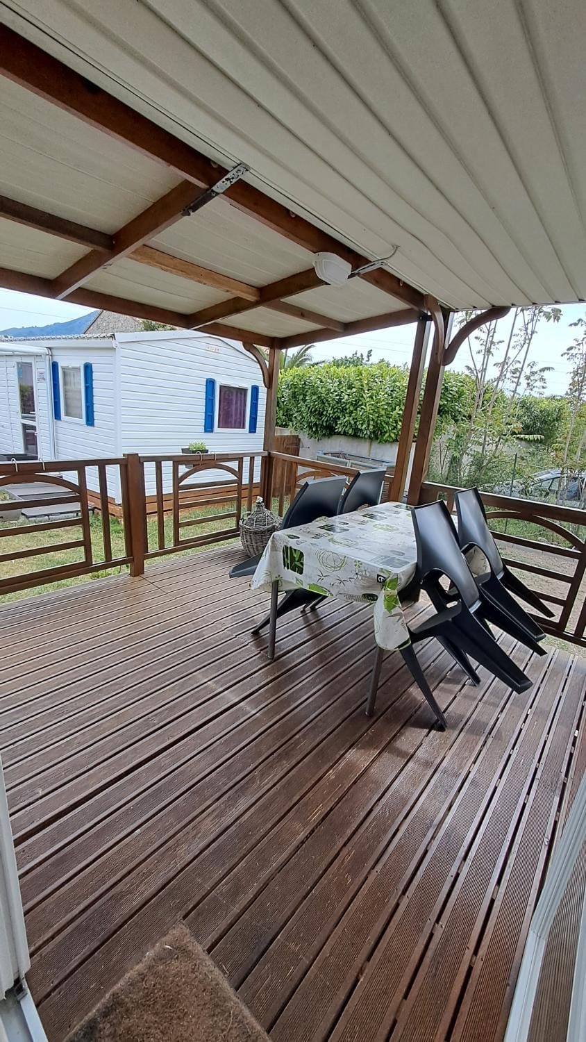 Balcony/Terrace, Balcony/Terrace