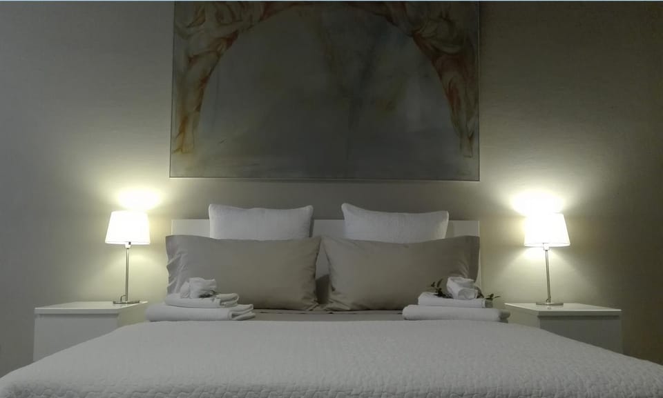 Decorative detail, Bedroom