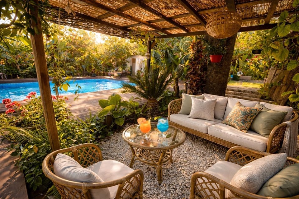 Natural landscape, Garden, Seating area, Garden view, Pool view, Swimming pool, Drinks, sunbed