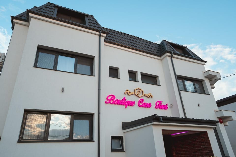 Property logo or sign